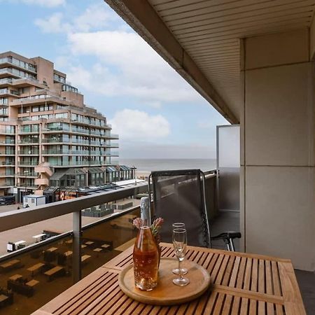 Modern Apartment In Centre Of Knokke Esterno foto