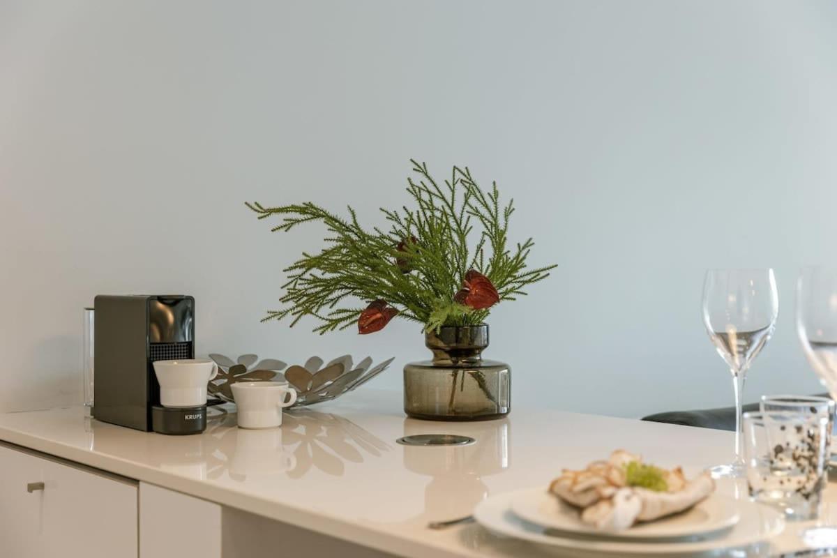 Modern Apartment In Centre Of Knokke Esterno foto